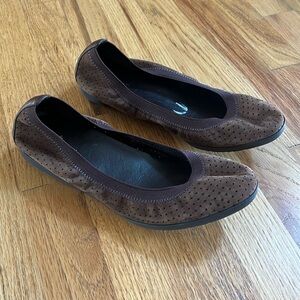 COLE HAAN Suede Brown Ballet Leather Flats, Size 7.5